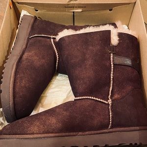 UGG Nash Boots